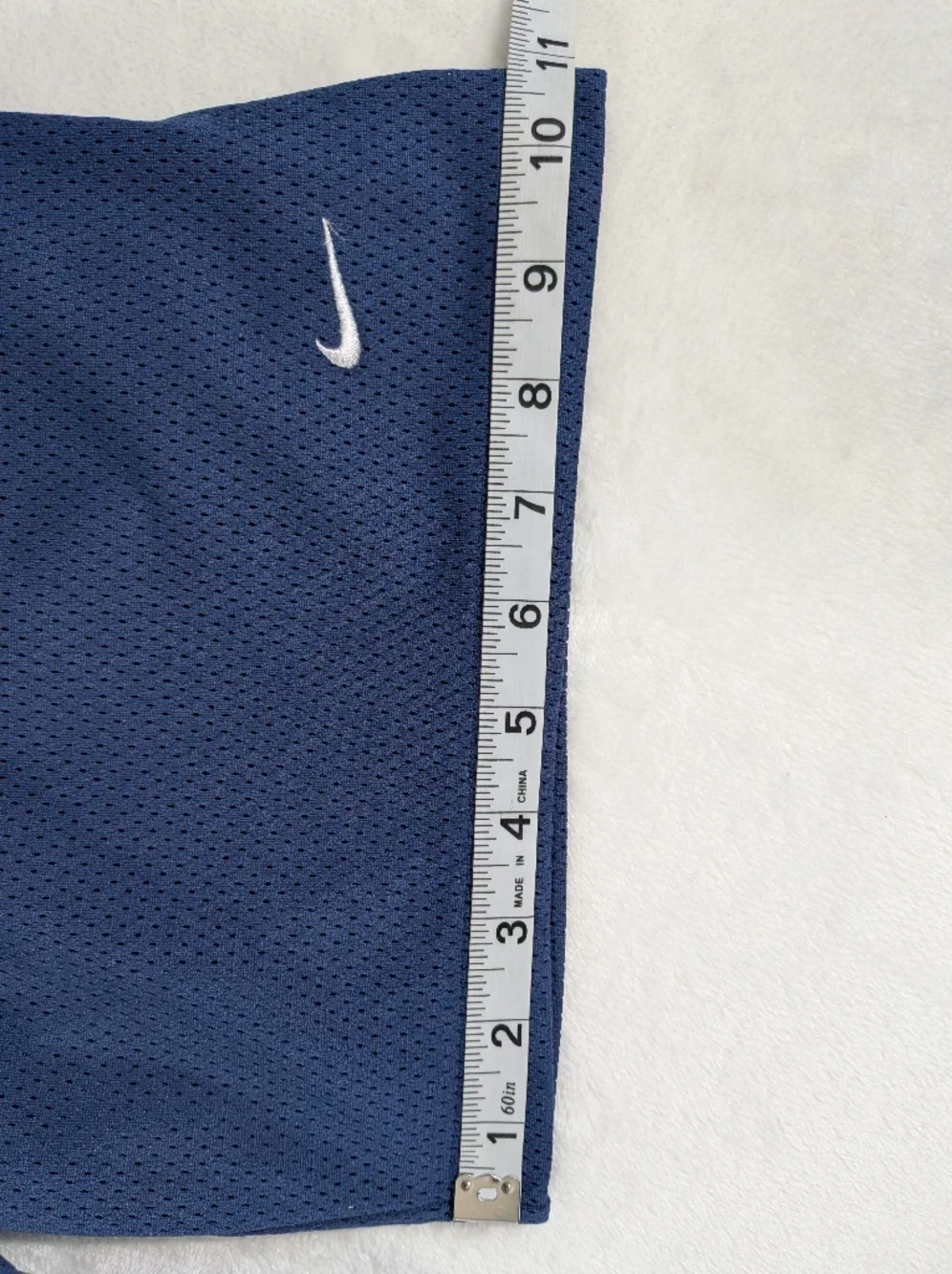 ❤️ Nike Navy Blue Athletic Shorts Kids Size Medium